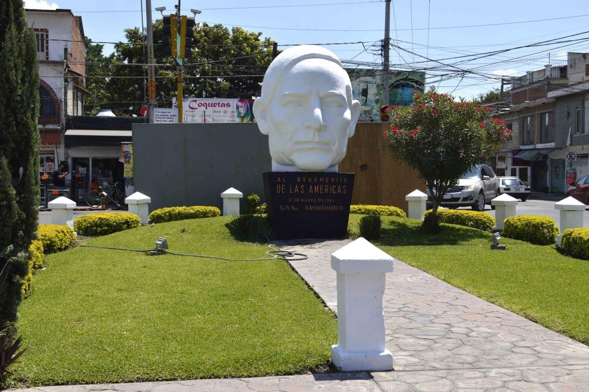 Monumento a Benito Juárez (la Cabeza de Juárez)